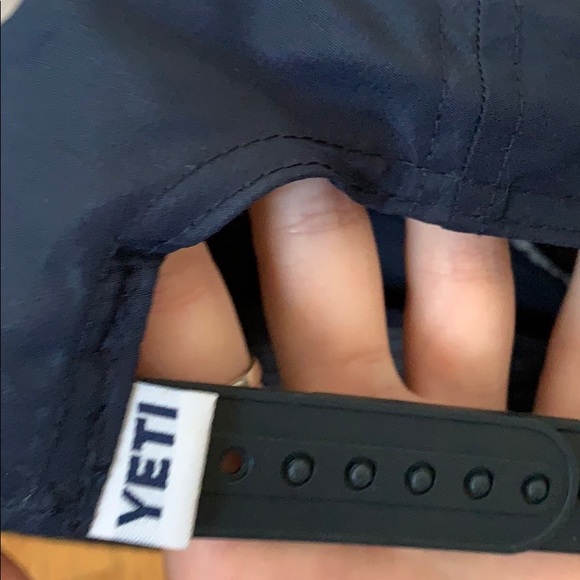 Yeti hat - Picture 3 of 4